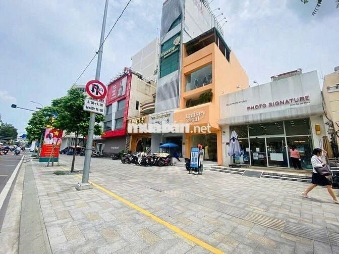 CHO THUÊ NHÀ MT NGUYỄN THÁI HỌC Q1, DT 6.5x15M, TRỆT LỬNG, 100 TRIỆU