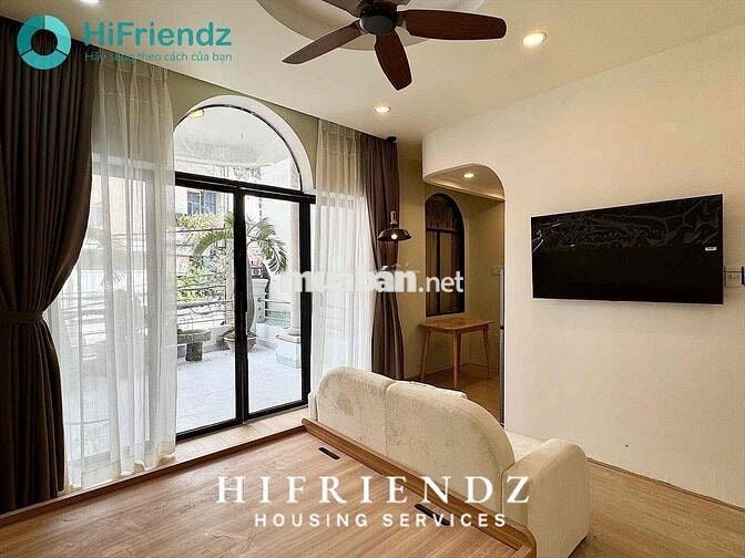 🌿CHO THUÊ CĂN HỘ 57M2 BANCOL SIÊU LỚN MỚI 100% CHƯA QUA SỬ DỤNG IB TÔI