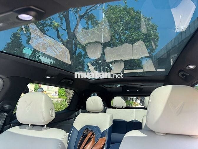 VinFast VF9 2023 Plus - 37000 km