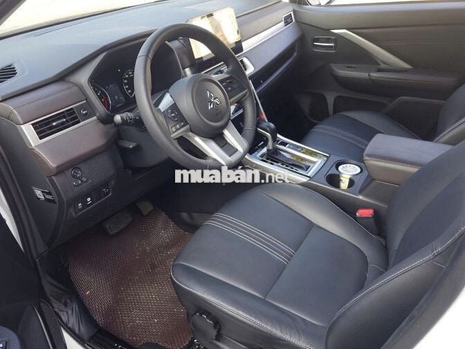 Mitsubishi Xpander 2024 Premium 1.5 AT - 19000 km