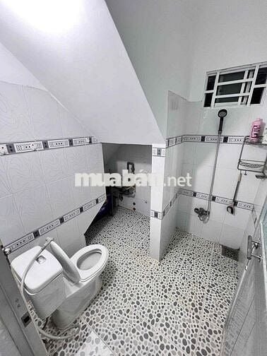 Cho thuê nhà Lê Lai lộ 5m gần công viên Lưu Hữu Phước giá rẻ 12 triệu