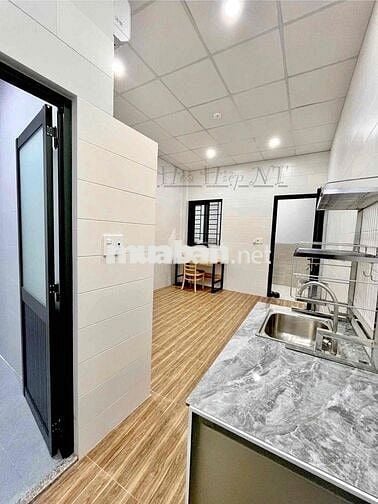 Phòng Studio Gần Đại Học Y Dược