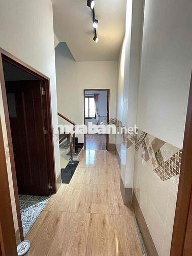 cho thuê nhà mặ tiền đừờng trần hoàng na