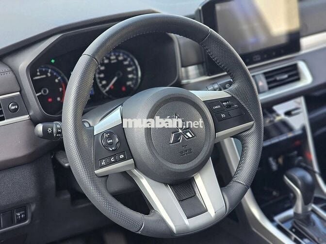 Mitsubishi Xpander 2024 Premium 1.5 AT - 19000 km