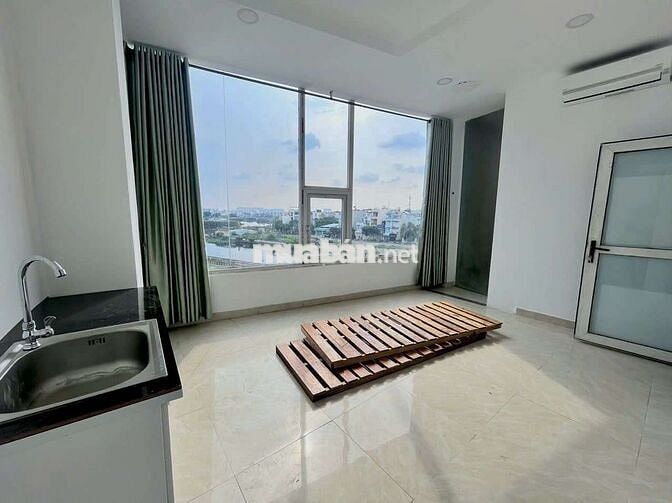 Cho thuê phòng studio cửa sổ trời có máy lạnh gần Phạm Văn Chiêu GV