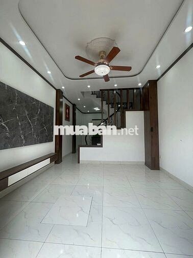 Siêu rẻ.Nhà ĐỘC LẬP Vân Côn-Cách ĐL Thăng long 1.5km-Giá Chỉ 3.85 Tỷ