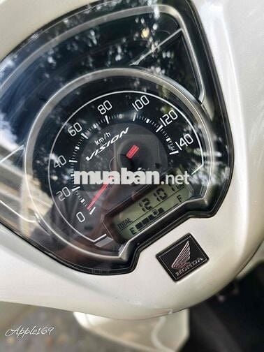 vision trắng 2022 . khoá chìa