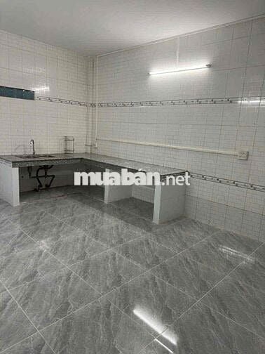 Nhà lầu 3 phòng mới xây KDC Hồng Phát