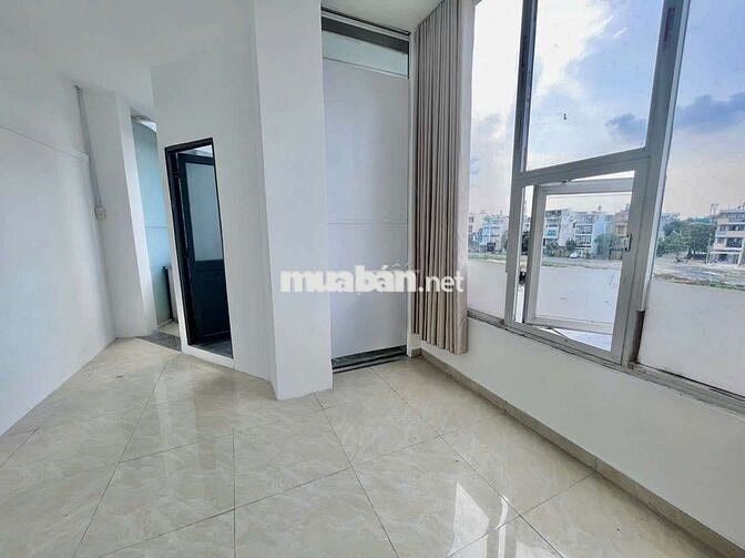 Cho thuê phòng studio cửa sổ trời có máy lạnh gần Phạm Văn Chiêu GV