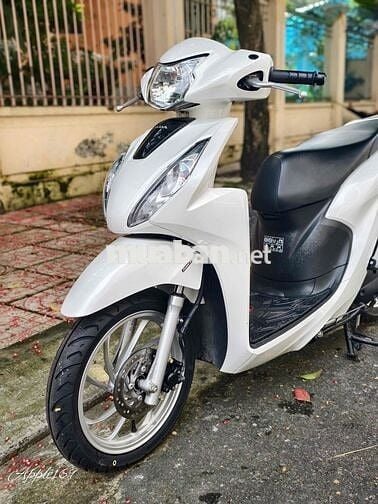 vision trắng 2022 . khoá chìa