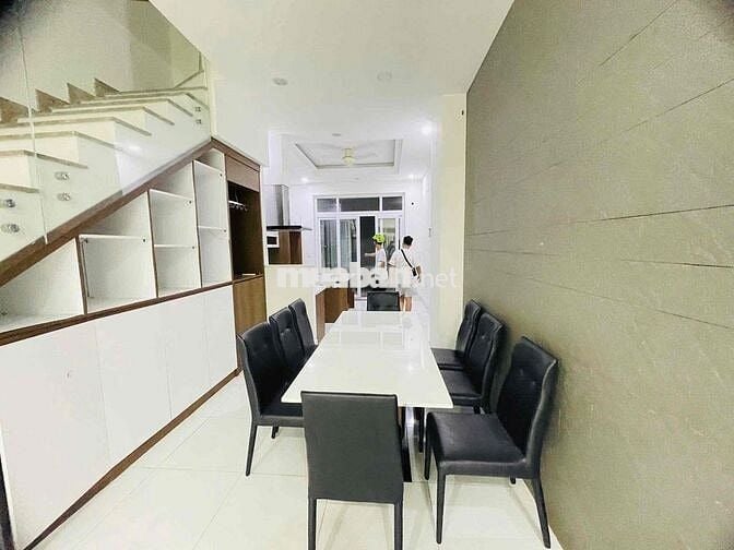 CHO THỦE NHÀ NGUYÊN CĂN TÂN QUY ĐÔNG Q7, 5PN FULL NT 25 TRIỆU/ THÁNG