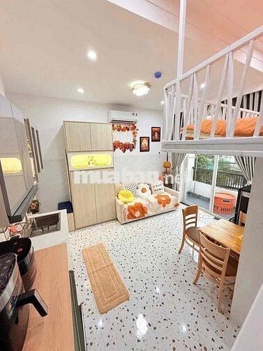 DUPLEX CỬA SỔ THOÁNG NGAY NGUYỄN XÍ
