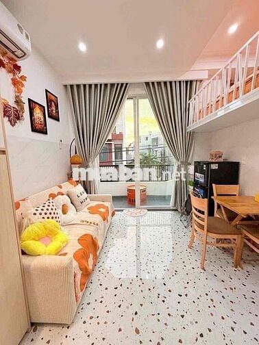 DUPLEX CỬA SỔ THOÁNG NGAY NGUYỄN XÍ