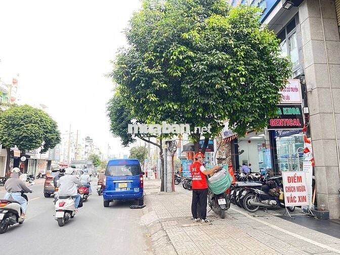 Cho Thuê Góc 2 Mặt Tiền Đường Cách Mạng Tháng 8.