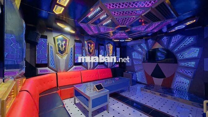 Nhà Lữ Gia bảo lộc - 1661m² (nở hậu 21m), có 200m² thổ cư đường lớn