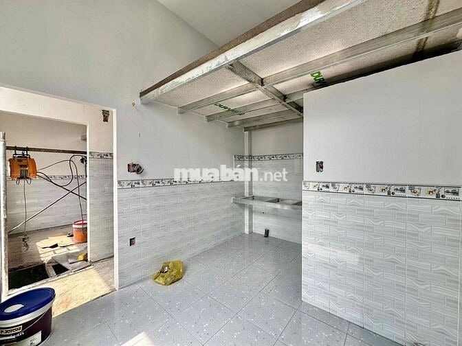 phòng trọ giá rẻ ngay cầu Tân Thuận sát KCX Tân Thuận