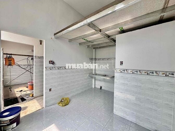 phòng trọ giá rẻ ngay cầu Tân Thuận sát KCX Tân Thuận