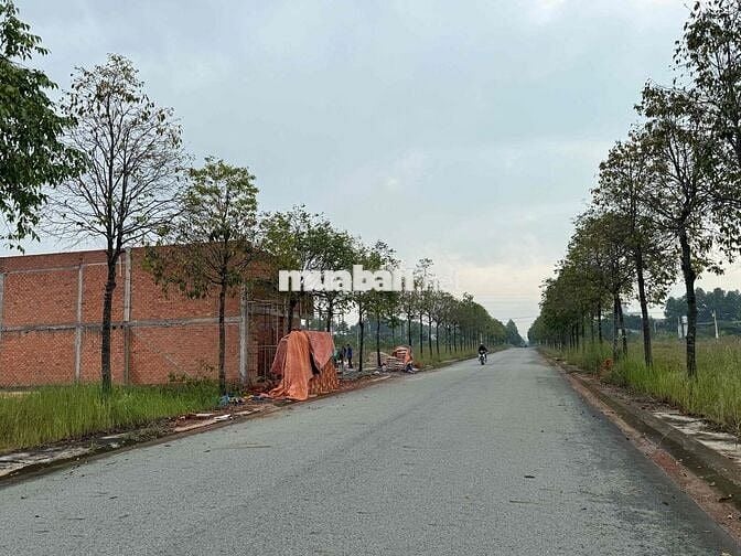 Bán đất mặt tiền đường Vành đai 4 chỉ hơn 3 tỷ sổ sẵn công chứng ngay