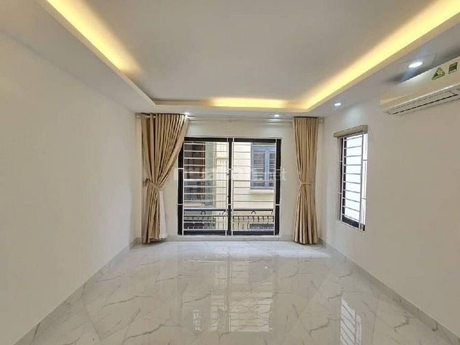 Bán tòa chung cư 123m2 mt 8mx7t trung tâm quận thanh xuân