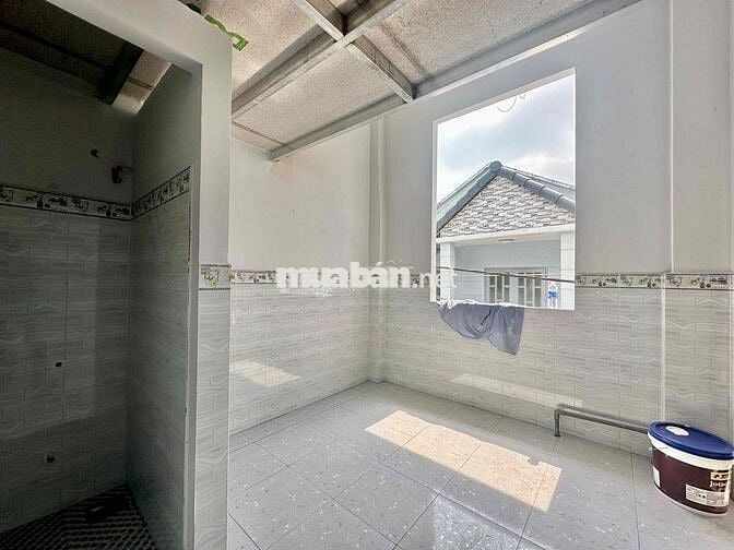 phòng trọ giá rẻ ngay cầu Tân Thuận sát KCX Tân Thuận