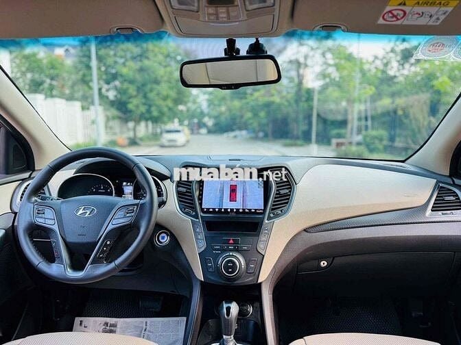 Hyundai SantaFe Premium 2.2D 4x4 sản xuất 2018