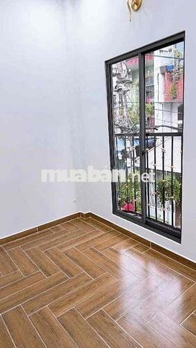 Nhà nhỏ xinh xinh ngang khủng 11m, vừa ở vừa kinh doanh