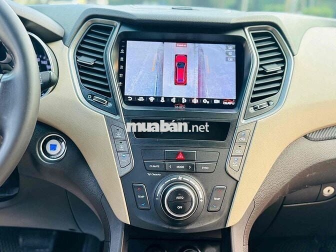 Hyundai SantaFe Premium 2.2D 4x4 sản xuất 2018