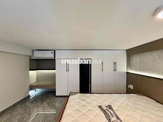 DUPLEX FULL NỘI THẤT CAO CẤP - BAN CÔNG MỚI 100% NGAY PHẠM VĂN ĐỒNG