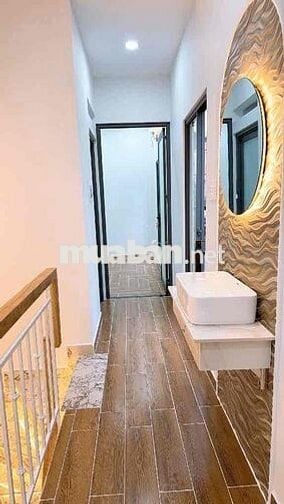 Nhà nhỏ xinh xinh ngang khủng 11m, vừa ở vừa kinh doanh