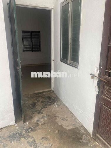 Phòng trọ chính chủ Hoàng Tăng Bí 18m2