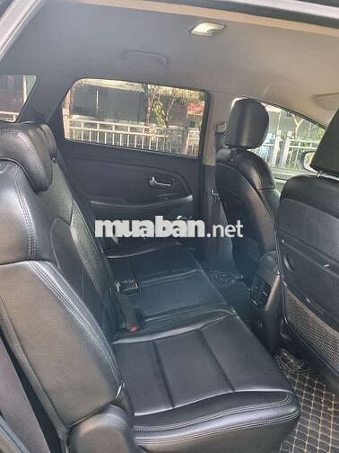 Kia Rondo 7 chỗ Đen 117800 km