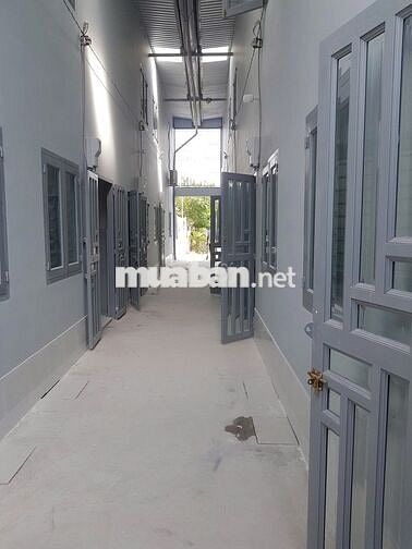 Phòng trọ 3,5 triệu ( 32 m2) vườn lài q12