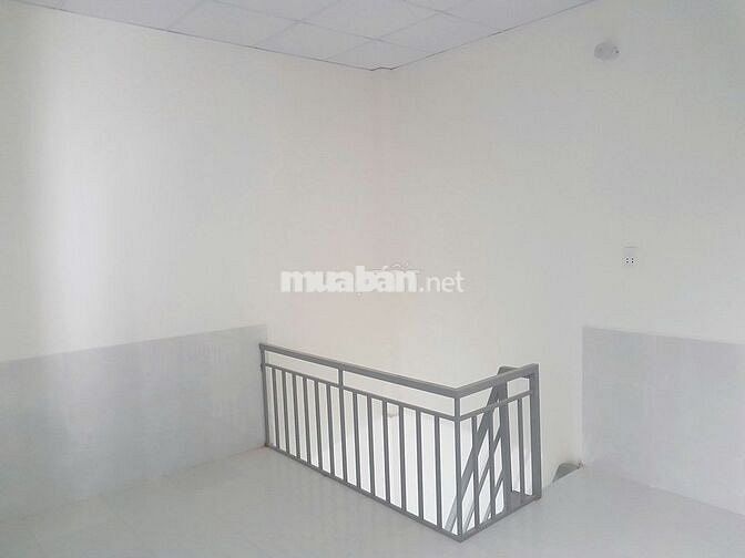 Phòng trọ 3,5 triệu ( 32 m2) vườn lài q12