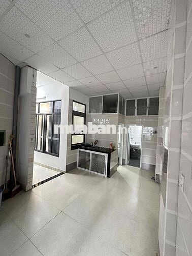 Cho thuê nhà mặt tiền nguyên căn