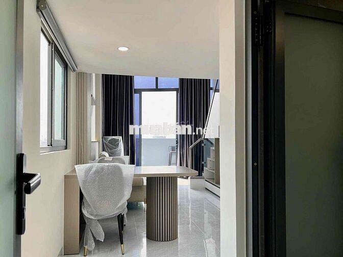 DUPLEX FULL NỘI THẤT CAO CẤP - BAN CÔNG MỚI 100% NGAY PHẠM VĂN ĐỒNG