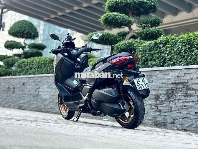 Yamaha Xmax 300 2025