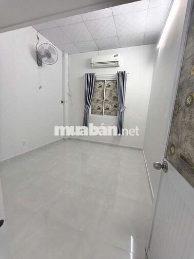 Giá : 3Tỷ950 - Bán nhà hẻm ba gác đường Thích Quảng Đức ,Q.Phú Nhuận