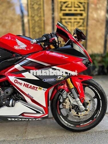 Honda CBR 250RR Lướt rất mới leng keng pkl moto