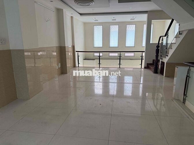 Cho thuê Văn Phòng,Spa Q.Bình Thạnh