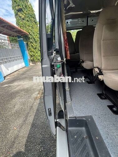 Ford Transit 2015 16 chỗ Bạc