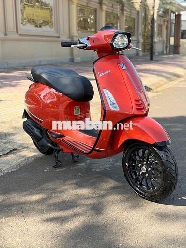 Cần bán VESPA_4.000km - Vừa bấm biển xong