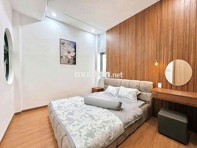 NHÀ ĐẸP 3 TẦNG, 3PN, FULL NỘI THẤT XỊN XÒ, ĐƯỜNG HOÀ MINH 15, GẦN BIỂN