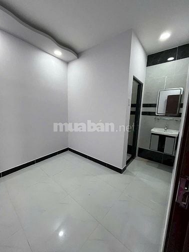 Nhà mới tuyệt đẹp, 1trệt, 2 lầu, H137 Cao Xuân Dục P12,Q8, N3,4mx10,5m