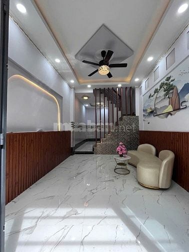 Nhà mới tuyệt đẹp, 1trệt, 2 lầu, H137 Cao Xuân Dục P12,Q8, N3,4mx10,5m