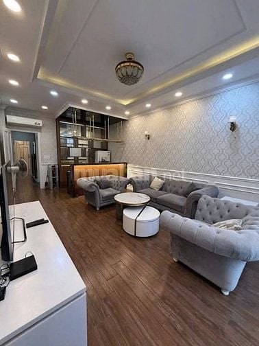 CHO THUÊ NHÀ CÓ HẦM VÀ THANG MÁY - 18BIS/6 NGUYỄN THỊ MINH KHAI, Q1