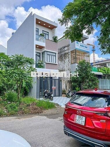 NHÀ 2 LẦU ĐẸP - KHU CÔNG TY 8 - CÁI RĂNG, TPCT