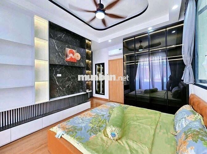 NHÀ ĐẸP 3 TẦNG, 3PN, FULL NỘI THẤT XỊN XÒ, ĐƯỜNG HOÀ MINH 15, GẦN BIỂN
