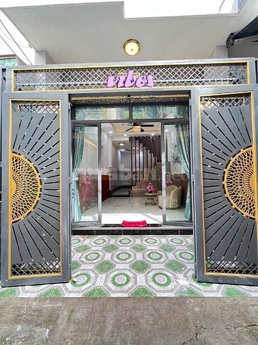 Nhà mới tuyệt đẹp, 1trệt, 2 lầu, H137 Cao Xuân Dục P12,Q8, N3,4mx10,5m