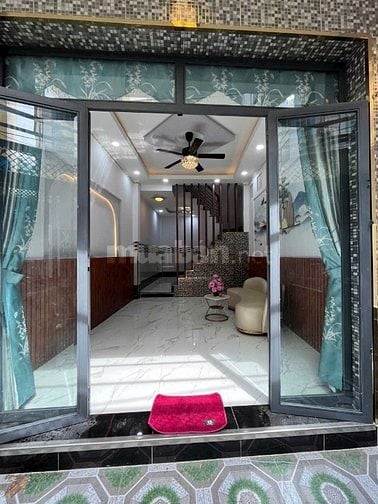 Nhà mới tuyệt đẹp, 1trệt, 2 lầu, H137 Cao Xuân Dục P12,Q8, N3,4mx10,5m