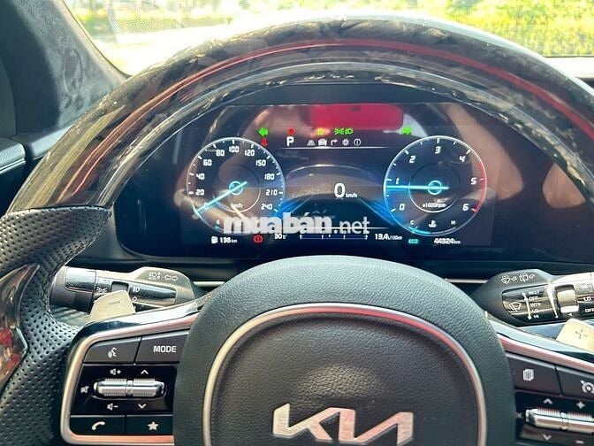 Carnival Sig 2.2D 2023 Đi 44.000km Lên Full Option